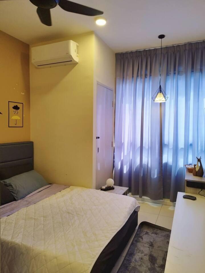 Happy Family Horizon Suite - Near Xiamen-Klia Netflix Kampong Melot Экстерьер фото